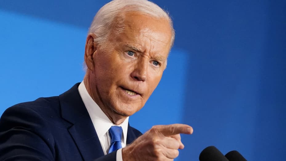 biden calls zelensky putin