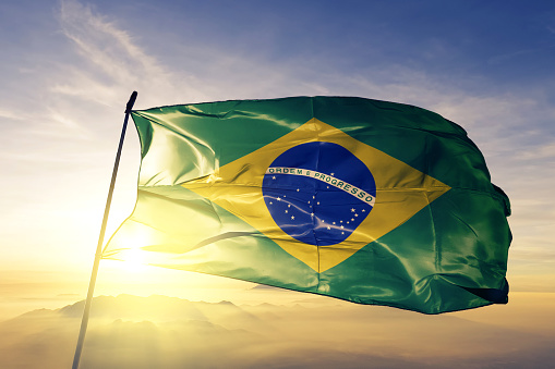 Hino do Imperio Brasileiro Legendado Brazilian Empire PT2