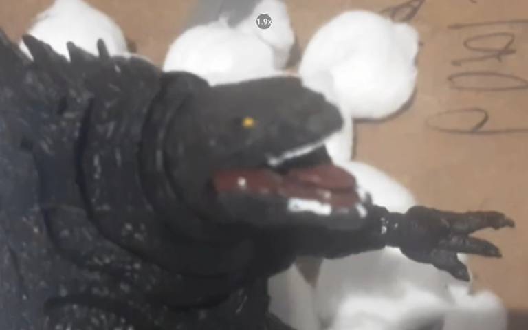 Godzilla from Multiversal Studios victory roar