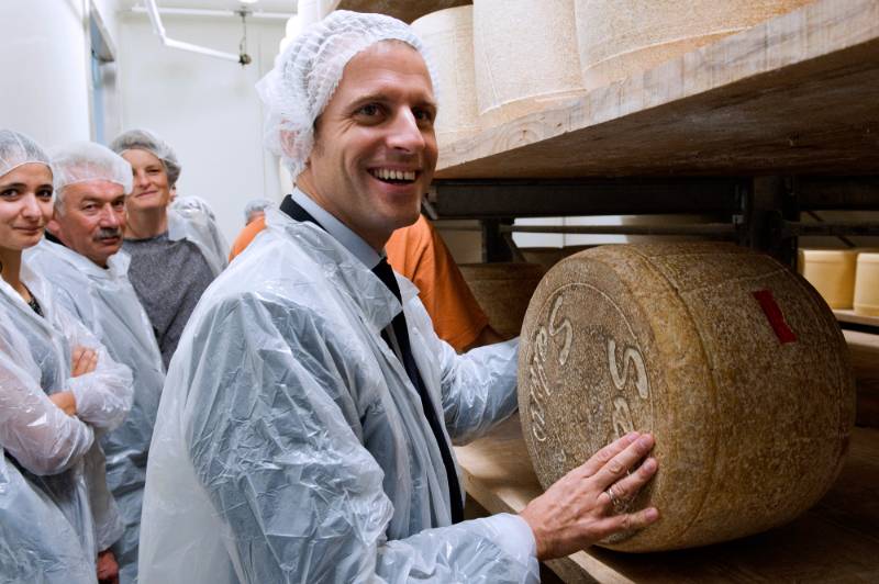 Macron Du fromage