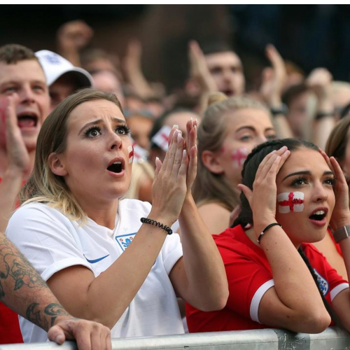 crowd-boo