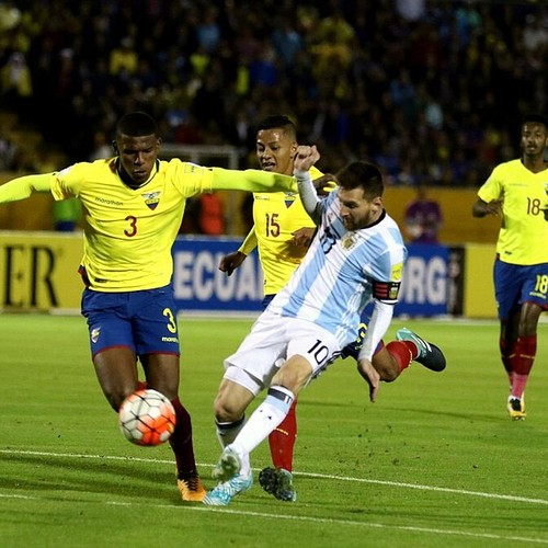 hey a am skibidi and this is messi